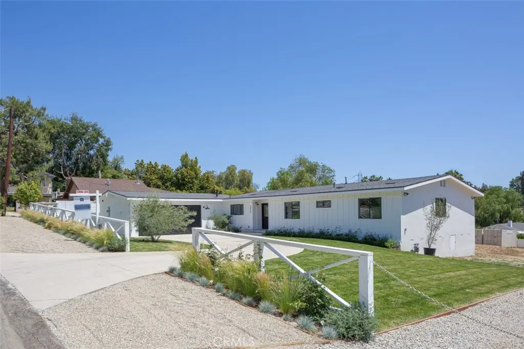 2423 Vista Road, La Habra Heights, CA 90631