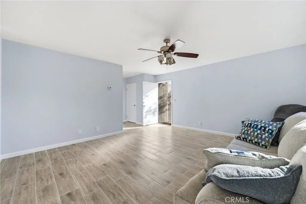 Additional image 2 of 13091 Hubbard Street Unit 5, Sylmar, CA 91342