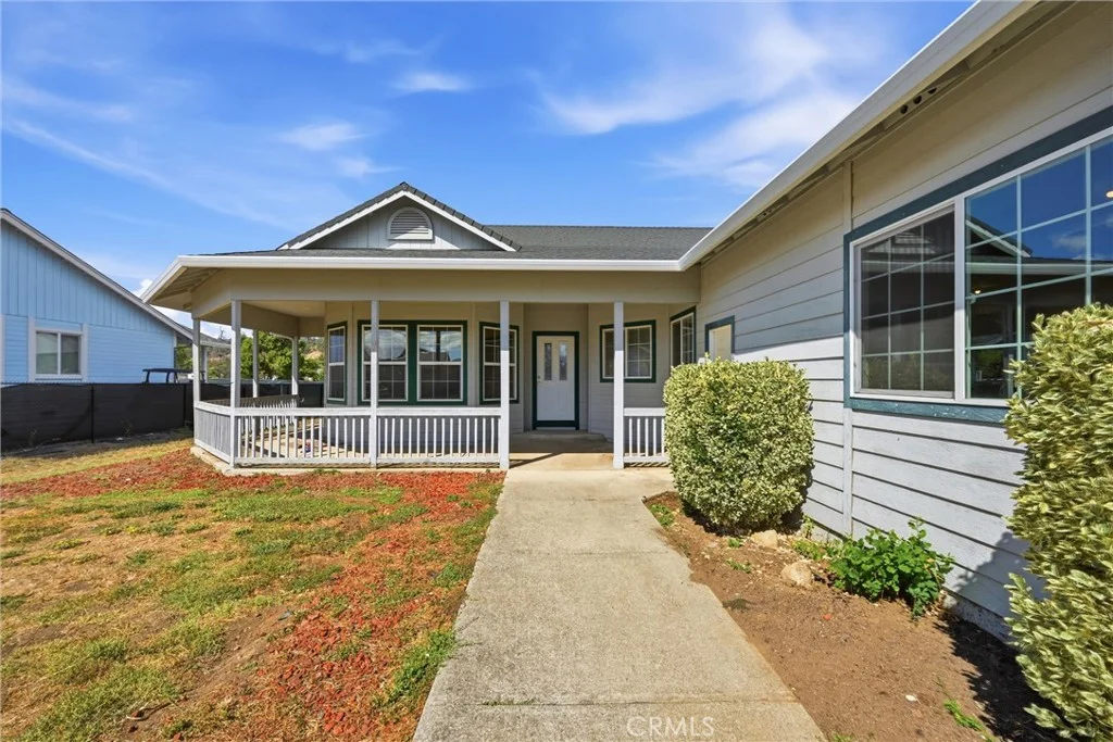 18546 Spyglass Rd, Hidden Valley Lake, CA 95467