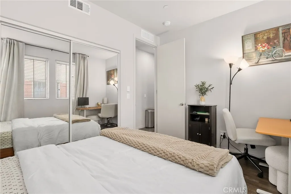 Additional image 44 of 14104 W Birch Lane, Van Nuys, CA 91405