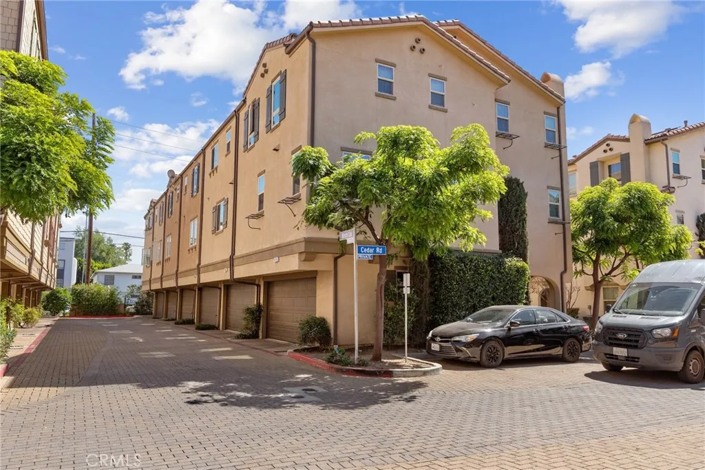 Additional image 56 of 14104 W Birch Lane, Van Nuys, CA 91405