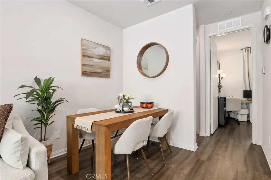 Additional image 39 of 14104 W Birch Lane, Van Nuys, CA 91405