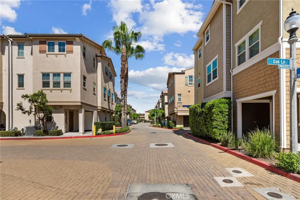 Additional image 59 of 14104 W Birch Lane, Van Nuys, CA 91405