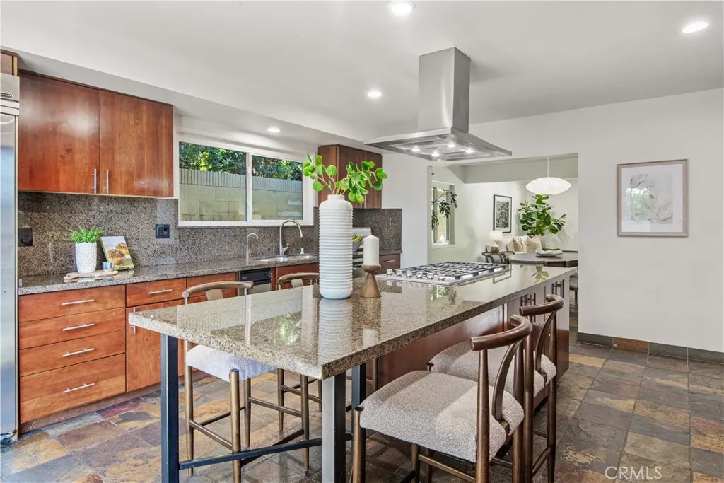 Additional image 17 of 905 N Hillside, Long Beach, CA 90815