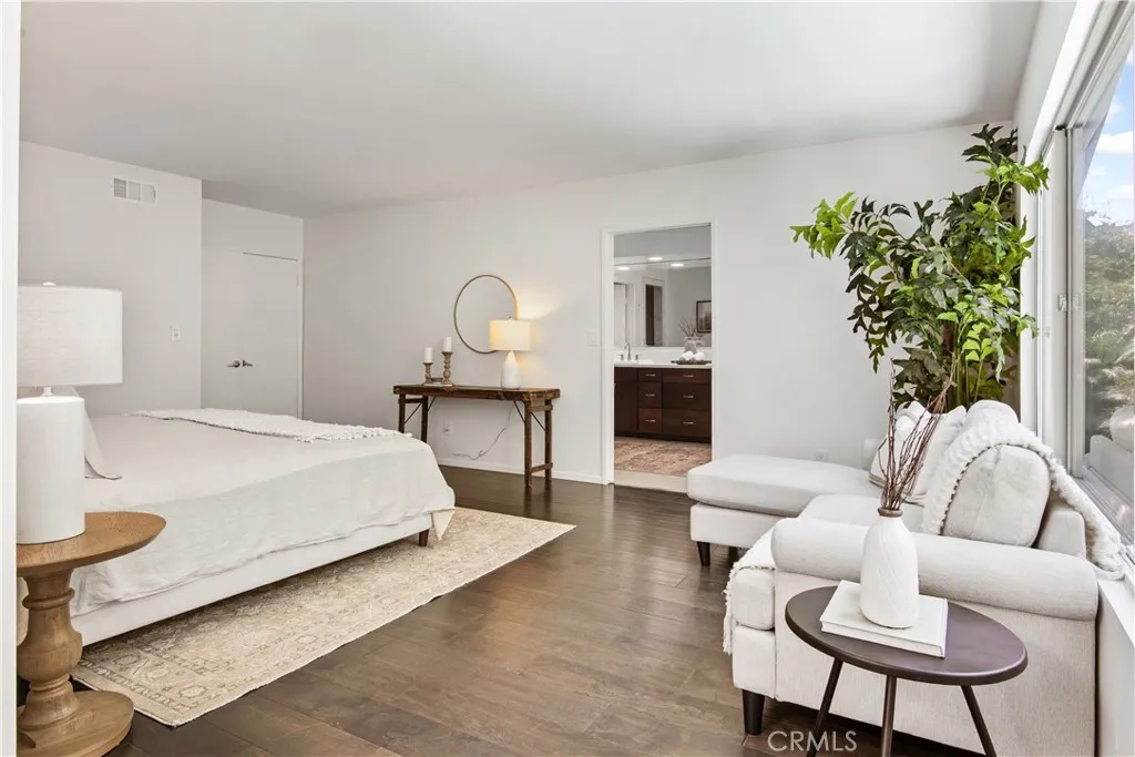 Additional image 35 of 905 N Hillside, Long Beach, CA 90815