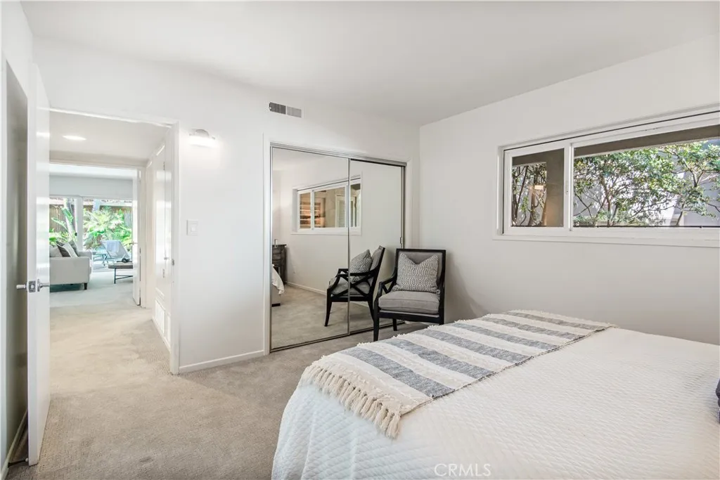 Additional image 86 of 905 N Hillside, Long Beach, CA 90815