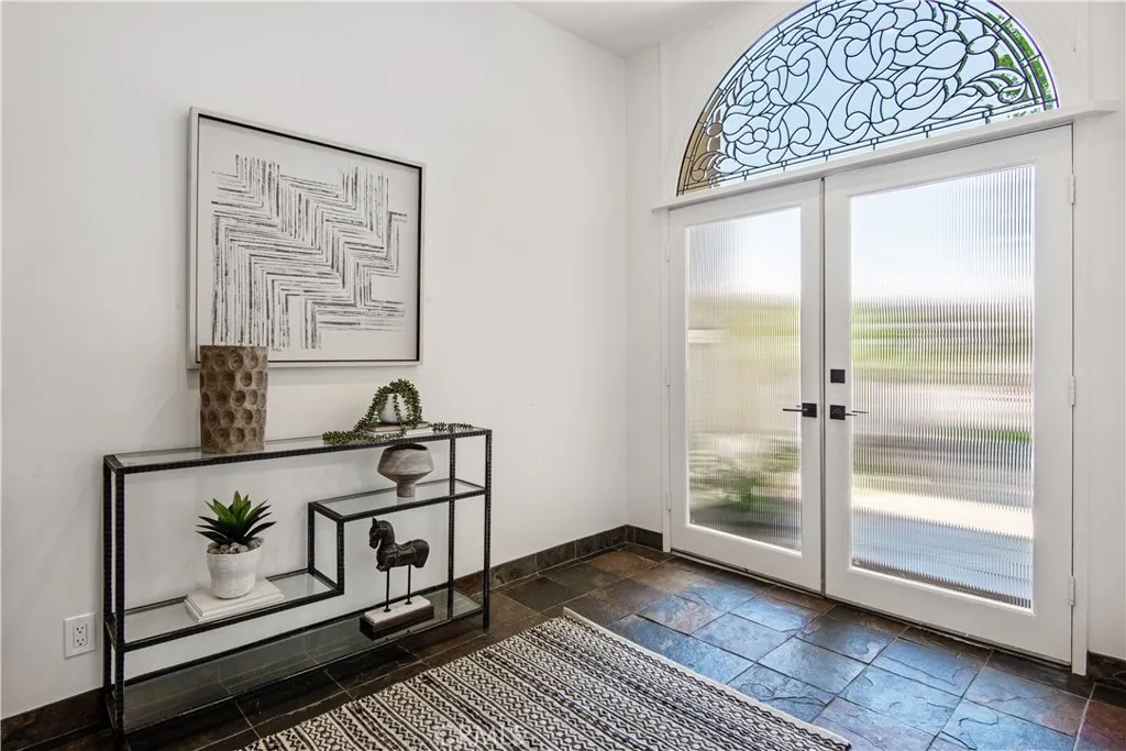 Additional image 69 of 905 N Hillside, Long Beach, CA 90815