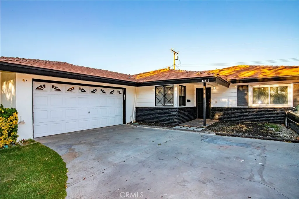 Additional image 3 of 44516 15th St W, Lancaster, CA 93534