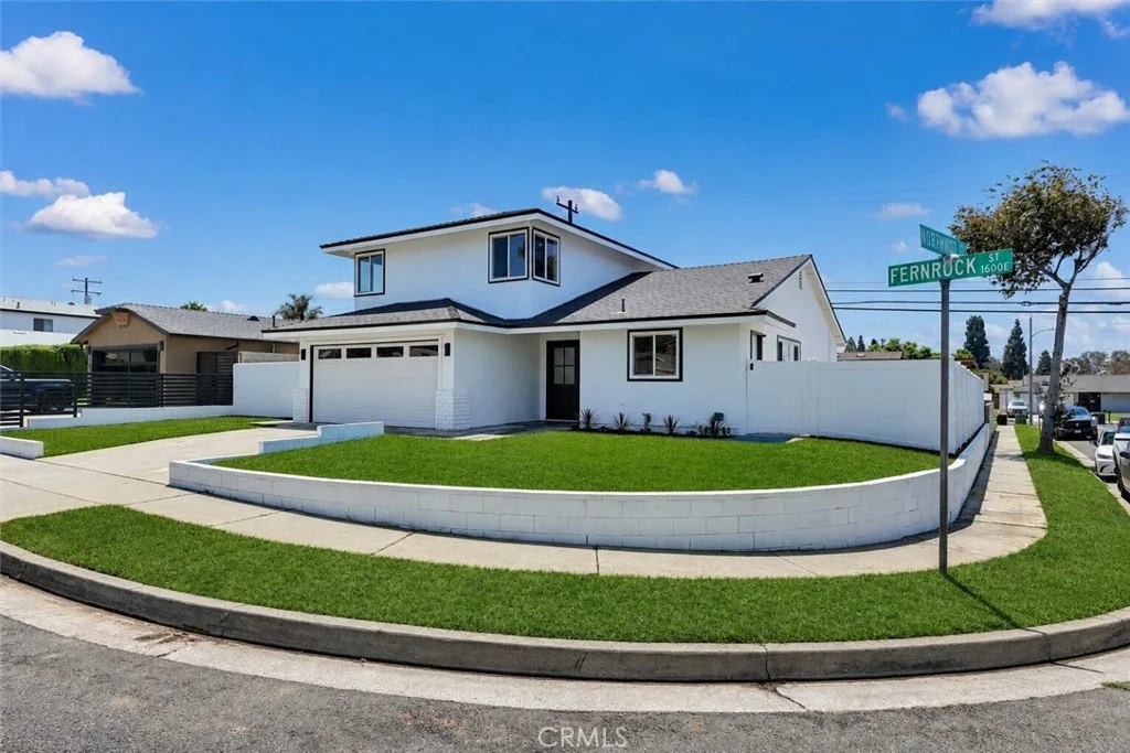 1606 E Fernrock St, Carson, CA 90746 photo 2