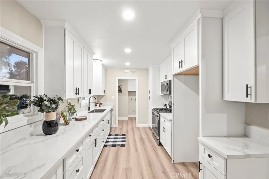 Additional image 8 of 41747 Crest Dr, Hemet, CA 92544