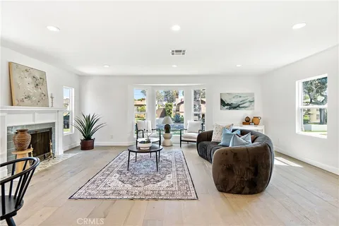 3991 Hubert Avenue, Los Angeles, CA MLS: DW25081250