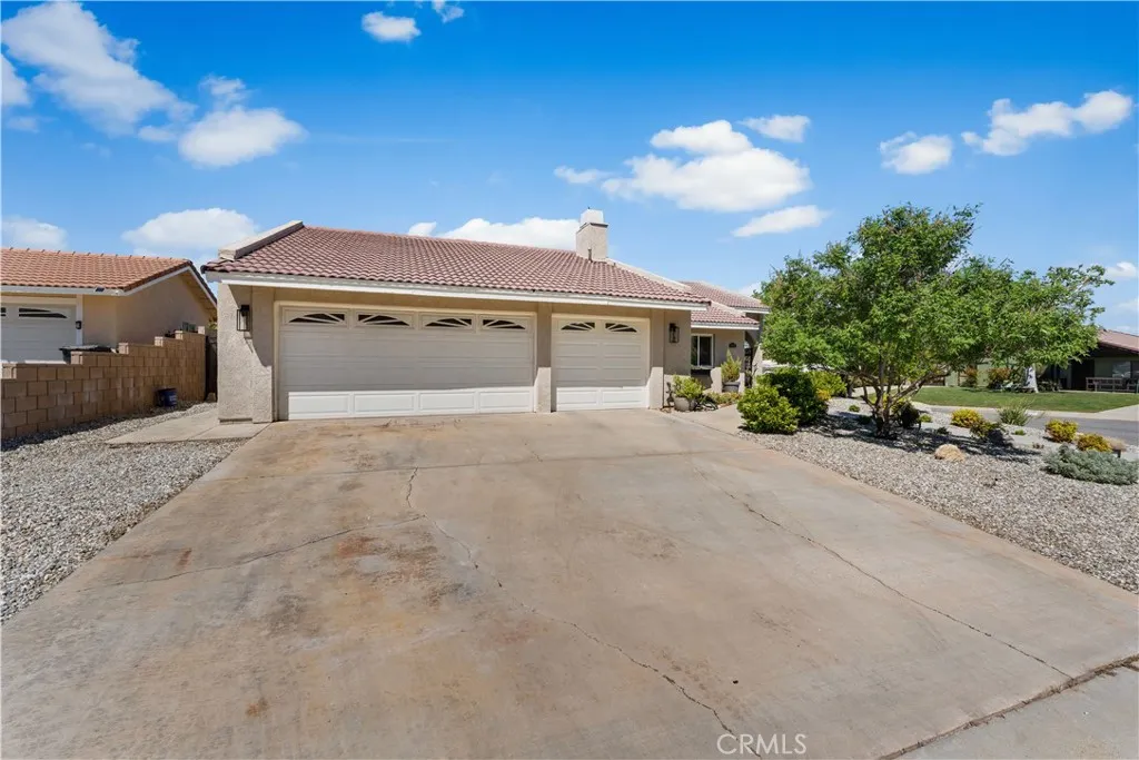 Additional image 100 of 6205 Corinthian Pl, Lancaster, CA 93536