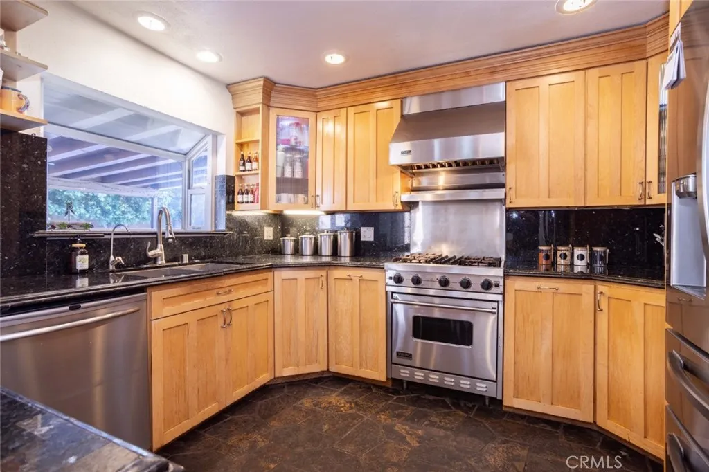 Additional image 40 of 10454 Alabama Ave, Chatsworth, CA 91311