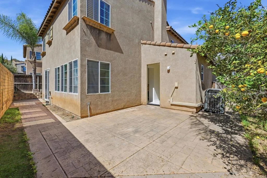 471 Camino Verde, San Marcos, CA 92078