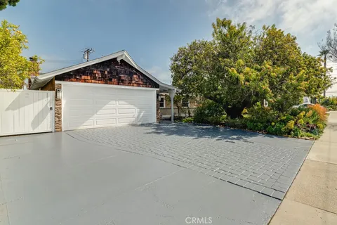 2268 Cornell Drive, Costa Mesa, CA 92626 - MLS#: NP25060335