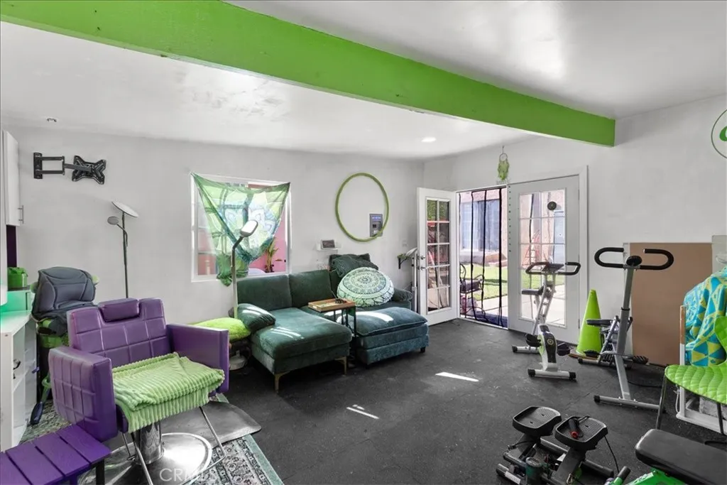 Additional image 62 of 3640 W 60th Street, Los Angeles, CA 90043