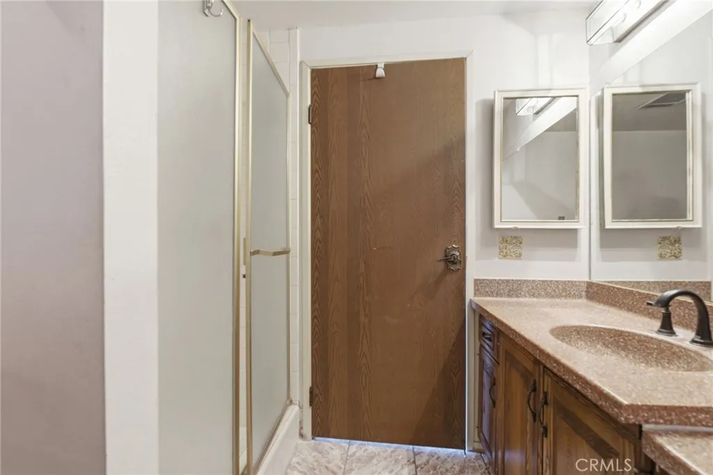 Additional image 39 of 605 Redondo Ave Unit 304, Long Beach, CA 90814