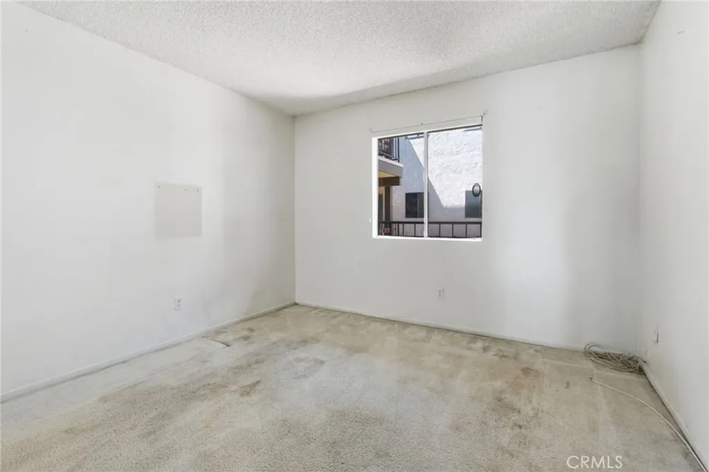 Additional image 41 of 605 Redondo Ave Unit 304, Long Beach, CA 90814