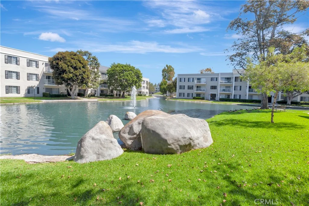 3665 S Bear St Unit D, Santa Ana, CA 92704