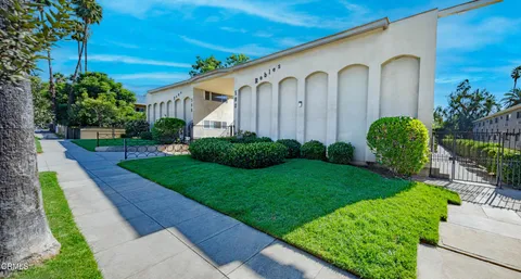 580 N Los Robles Avenue Unit 10, Pasadena, CA MLS: P1-20981