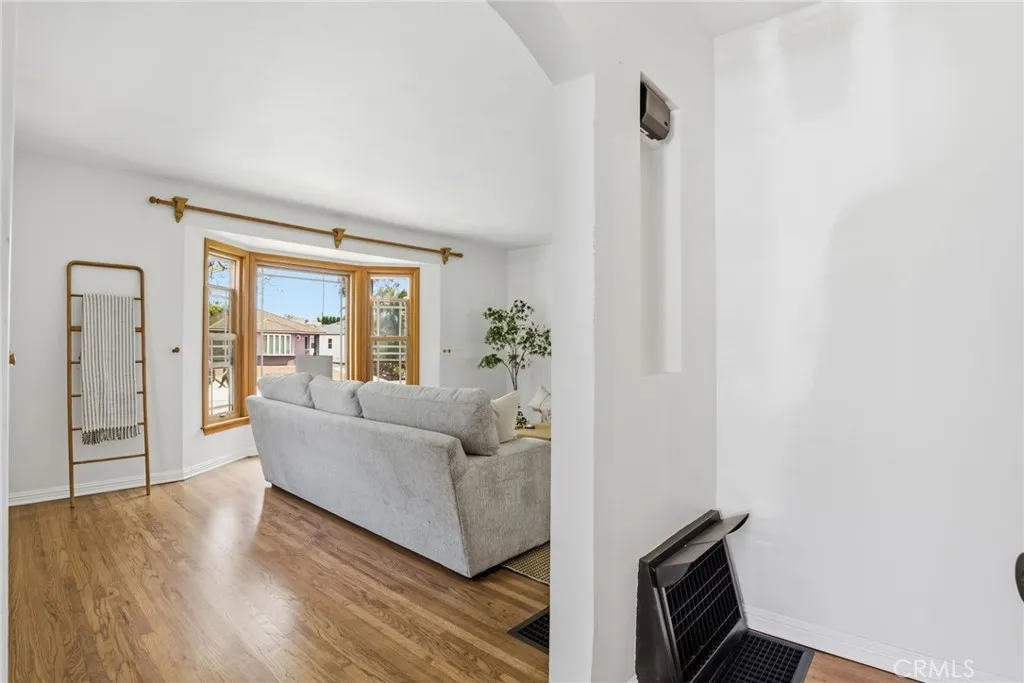 Additional image 73 of 1829 S Fairfax Avenue, Los Angeles, CA 90019