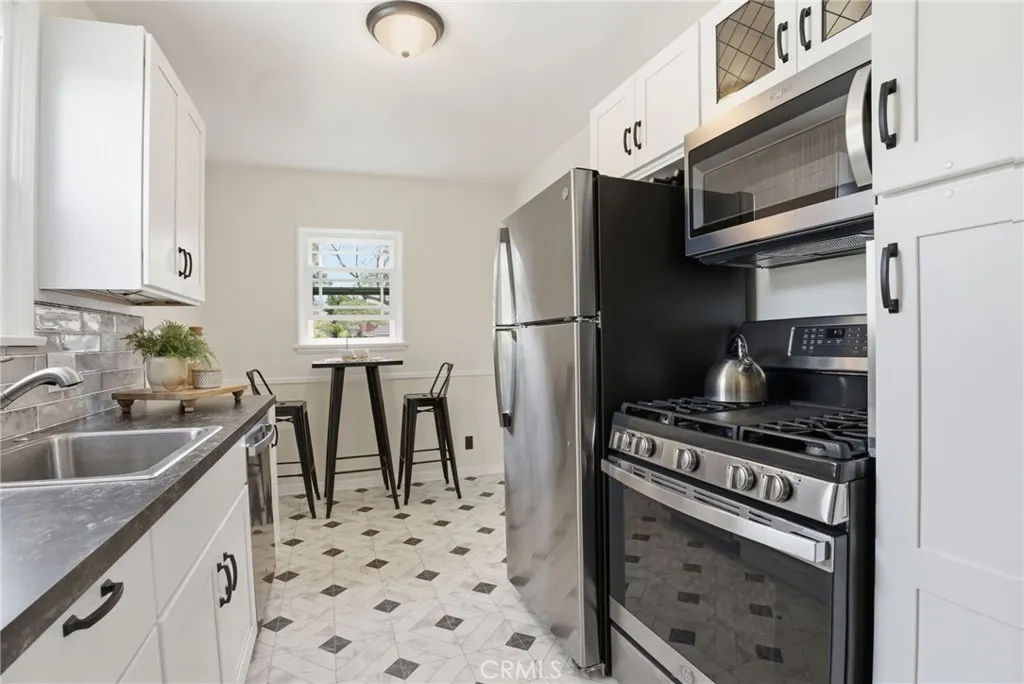 Additional image 12 of 1829 S Fairfax Avenue, Los Angeles, CA 90019