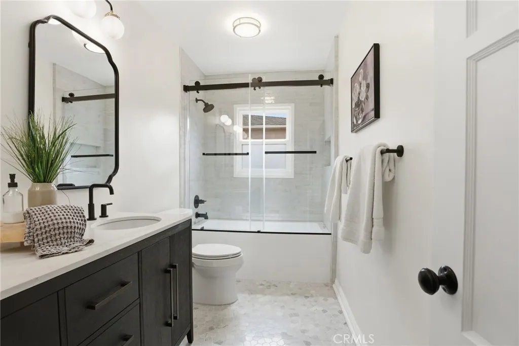 Additional image 65 of 1829 S Fairfax Avenue, Los Angeles, CA 90019