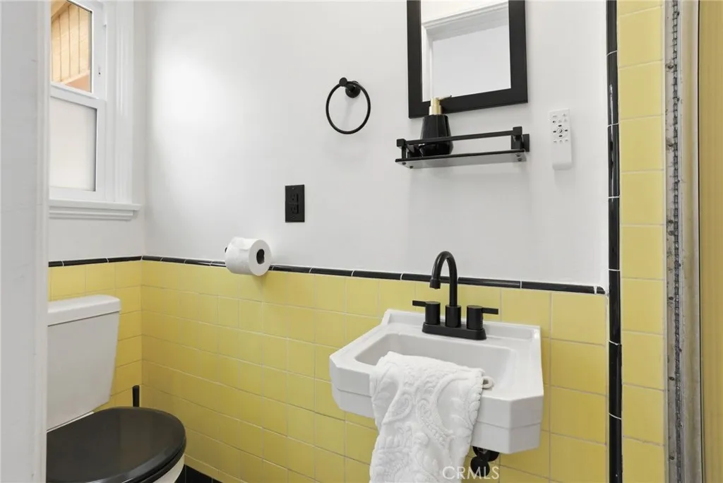 Additional image 29 of 1829 S Fairfax Avenue, Los Angeles, CA 90019