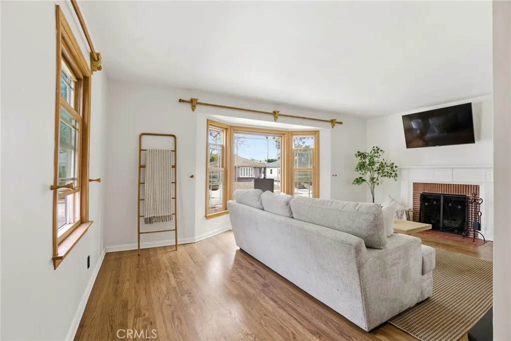 Additional image 72 of 1829 S Fairfax Avenue, Los Angeles, CA 90019