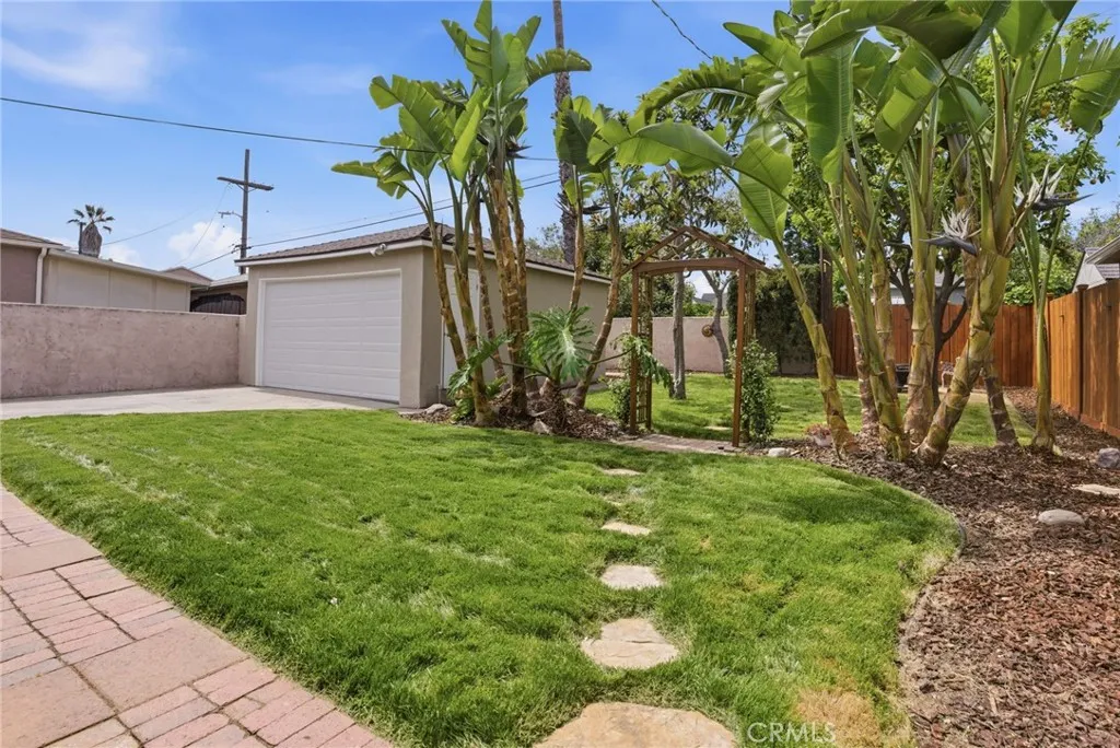 Additional image 36 of 1829 S Fairfax Avenue, Los Angeles, CA 90019