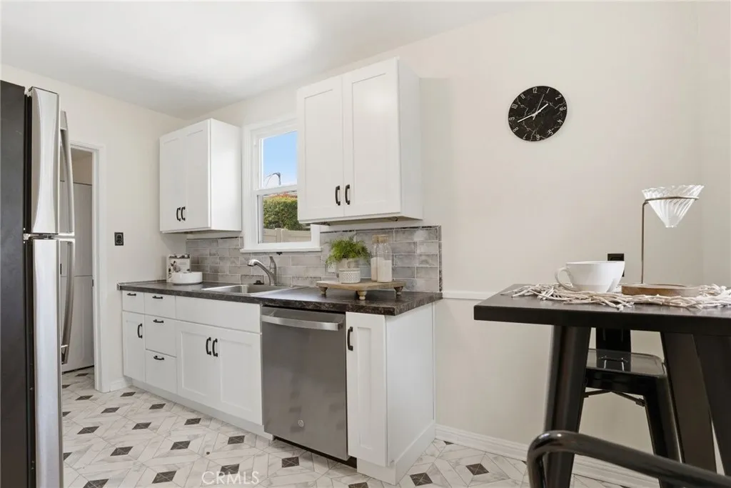 Additional image 14 of 1829 S Fairfax Avenue, Los Angeles, CA 90019