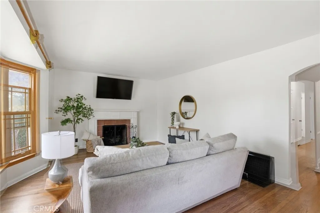 Additional image 71 of 1829 S Fairfax Avenue, Los Angeles, CA 90019