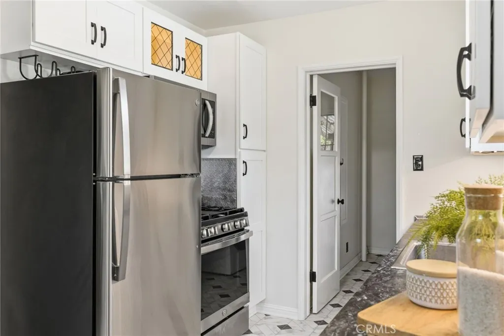 Additional image 9 of 1829 S Fairfax Avenue, Los Angeles, CA 90019