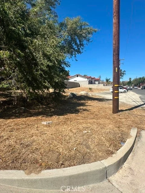 Navajo Rd & Mohawk Place, Perris, CA 92570