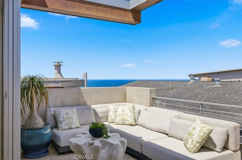 Additional image 13 of 1211 Bayview Dr, Manhattan Beach, CA 90266