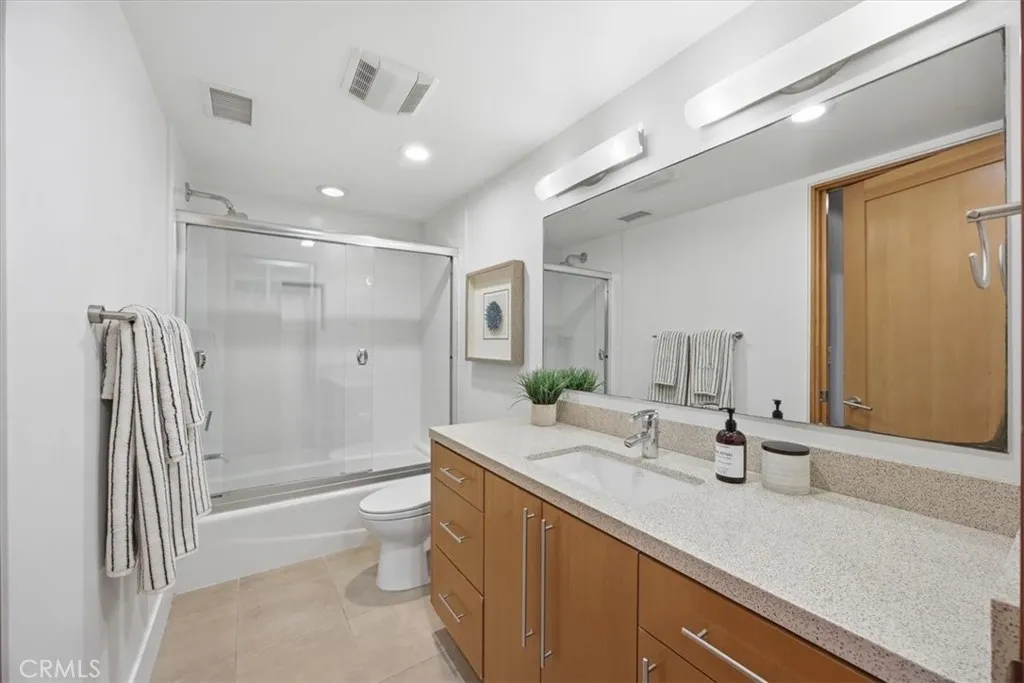 Additional image 66 of 1211 Bayview Dr, Manhattan Beach, CA 90266