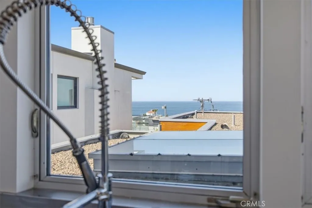 Additional image 11 of 1211 Bayview Dr, Manhattan Beach, CA 90266