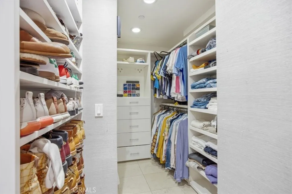 Additional image 58 of 1211 Bayview Dr, Manhattan Beach, CA 90266