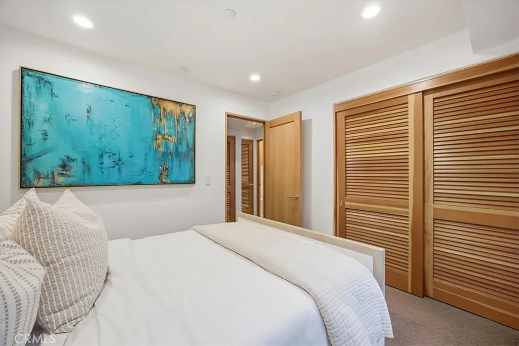 Additional image 60 of 1211 Bayview Dr, Manhattan Beach, CA 90266