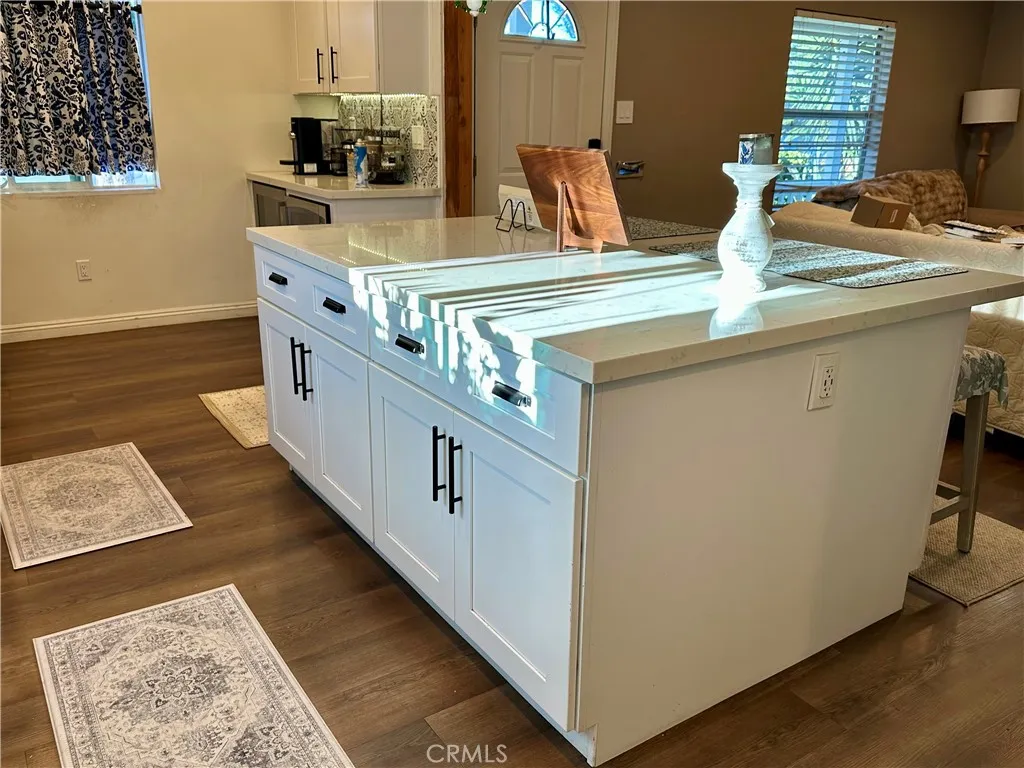 Additional image 18 of 2570 E Washington St, Carson, CA 90810