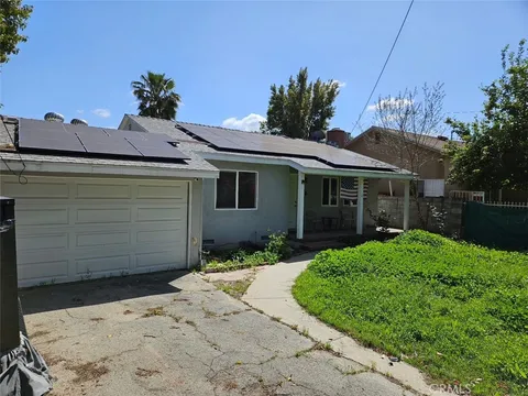 7146 Ranchito Avenue, Van Nuys, CA MLS: SR25055385