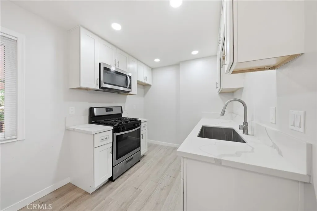 Additional image 57 of 6600 Warner Ave Unit 205, Huntington Beach, CA 92647
