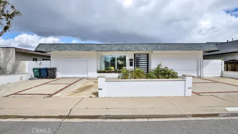 16602 Wellington Circle Unit C-2, Huntington Beach, CA MLS: PW25057047