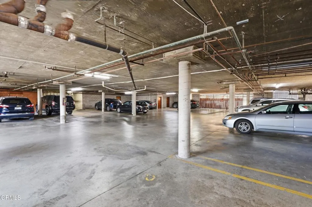 Additional image 12 of 12321 Riverside Drive Unit 105, Los Angeles, CA 91607