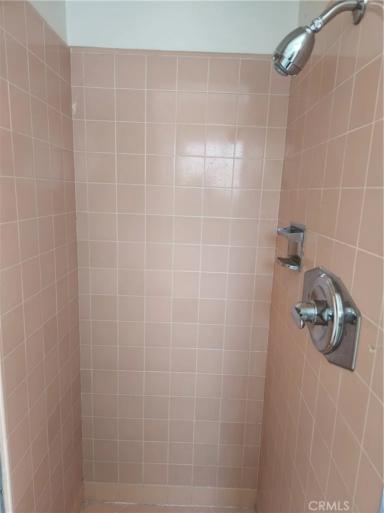 20518 Napa St, Winnetka, CA 91306