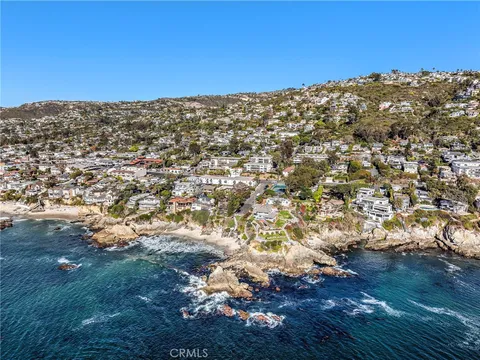 240 Moss Street Unit 4, Laguna Beach, CA 92651 - MLS#: OC25003503