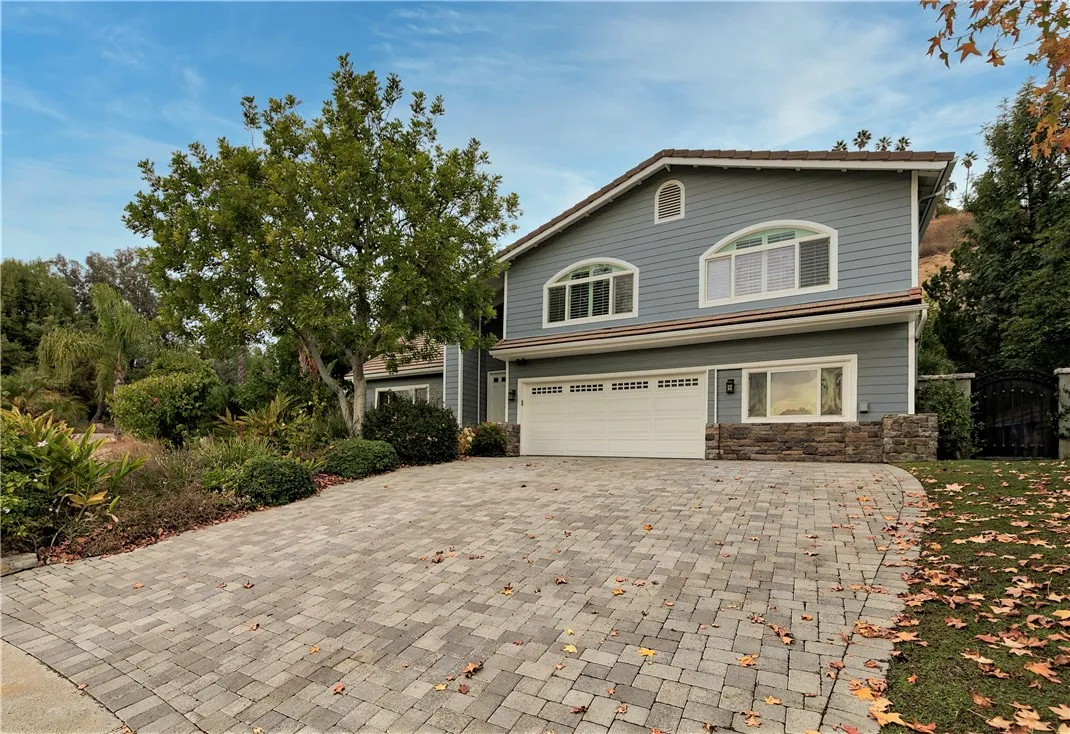 9955 Rancho Caballo, Shadow Hills, CA 91040