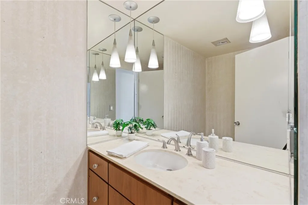 Additional image 83 of 4346 Fairway Dr, Lakewood, CA 90712