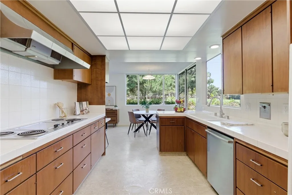 Additional image 72 of 4346 Fairway Dr, Lakewood, CA 90712