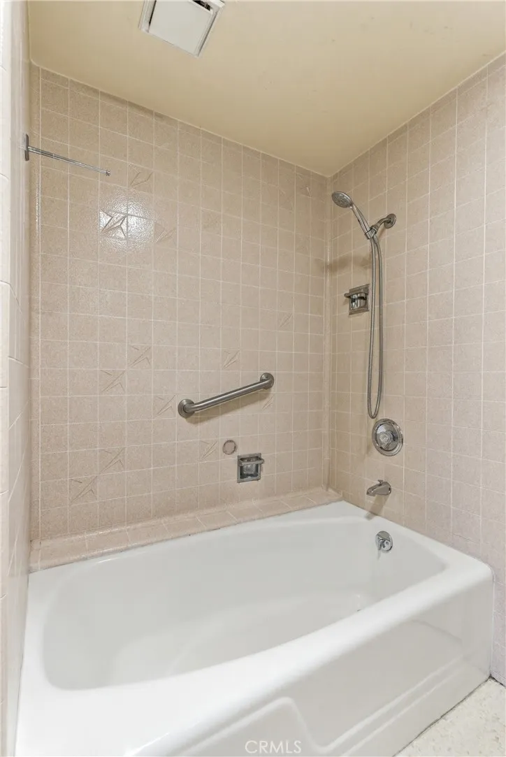 Additional image 87 of 4346 Fairway Dr, Lakewood, CA 90712